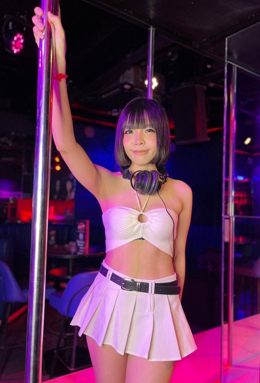 MoMo from the Charlie Chan's DJ team